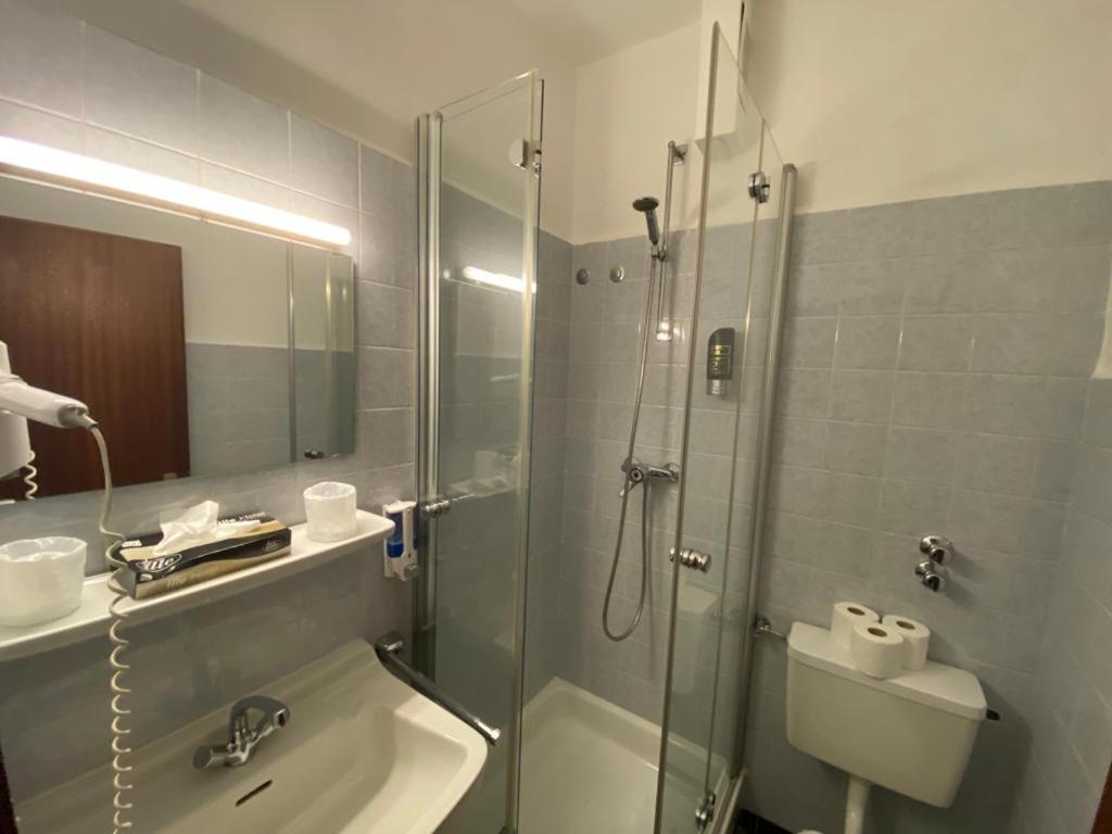 Taverna Hotel Roemerkrug Ανόβερο Εξωτερικό φωτογραφία